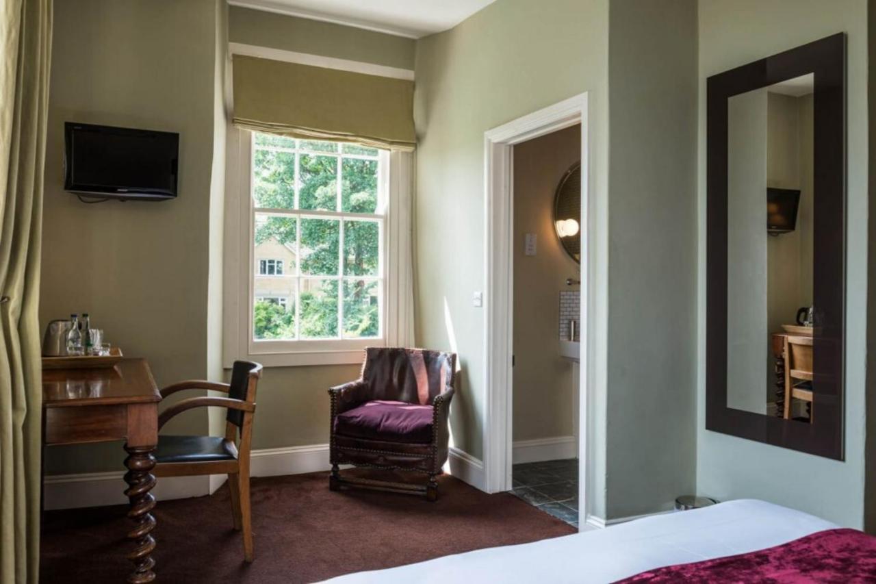 The Castle Inn Bradford-On-Avon Екстериор снимка